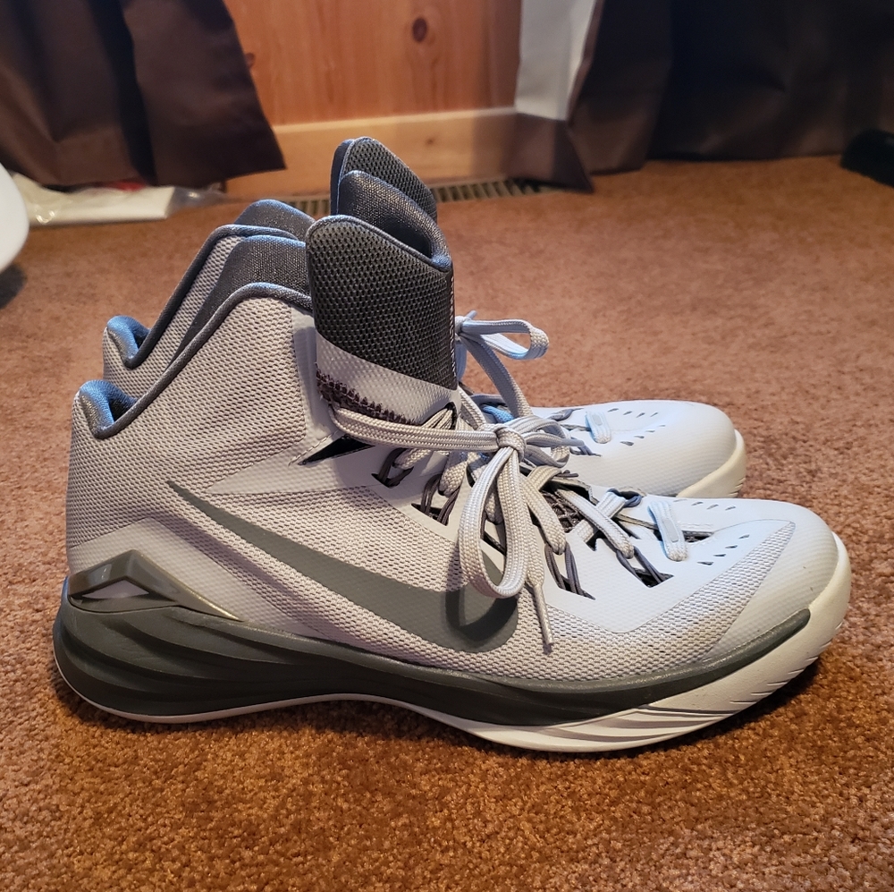 Women's Nike Hyperdunk